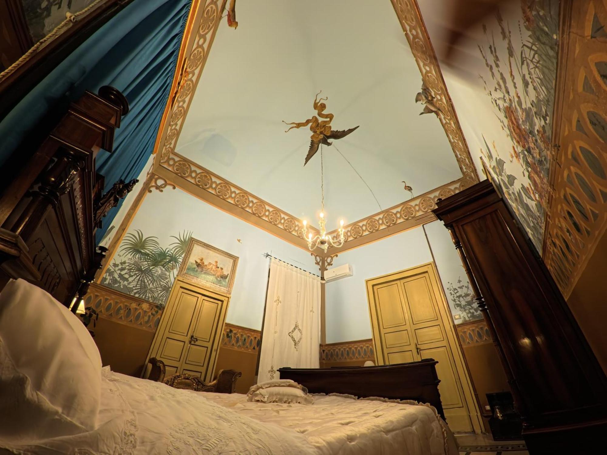 Palazzo Framarino Dei Malatesta - Noble Floor - XIV Century Джовінаццо Екстер'єр фото