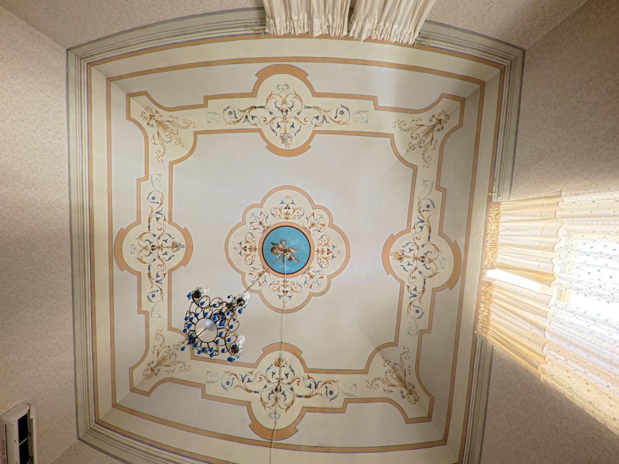 Palazzo Framarino Dei Malatesta - Noble Floor - XIV Century Джовінаццо Екстер'єр фото